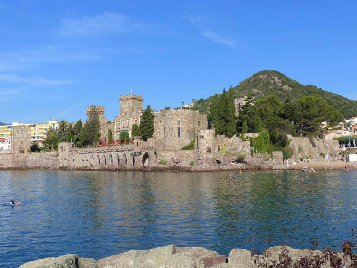 Studio Avec Vue Sur Marina Et Mer - 2 Adultes Et 1 Enfant Maximum Mandelieu Εξωτερικό φωτογραφία