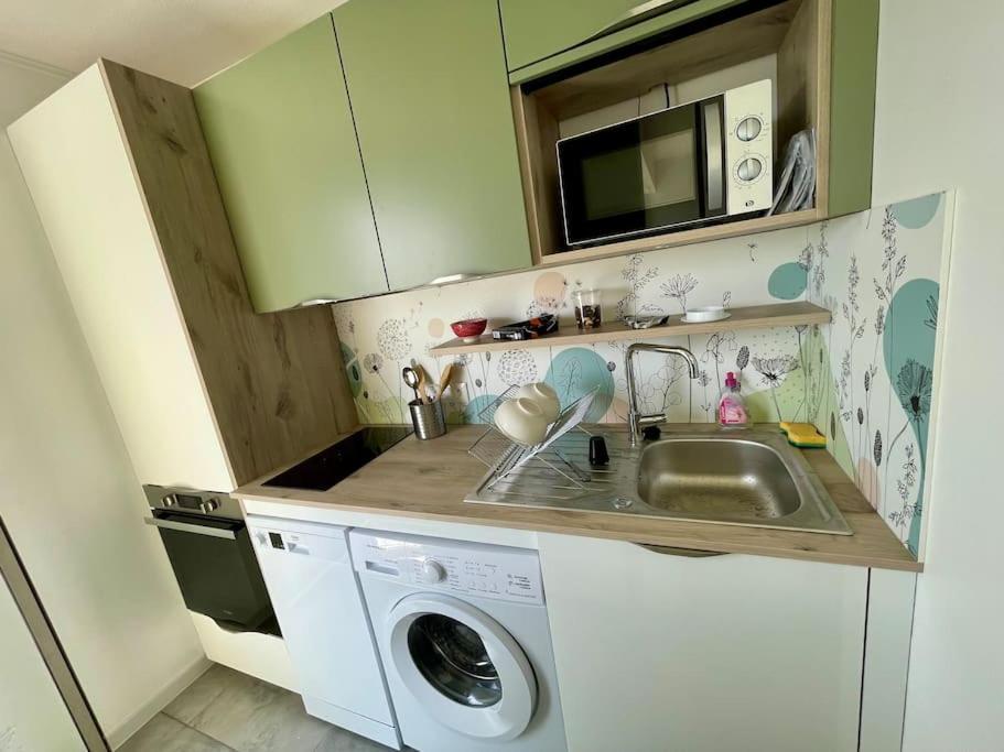 Studio Avec Vue Sur Marina Et Mer - 2 Adultes Et 1 Enfant Maximum Mandelieu Εξωτερικό φωτογραφία